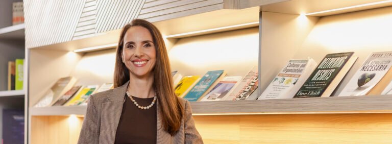 Lina María Montoya Madrigal Directora Ejecutiva Corporación Interactuar